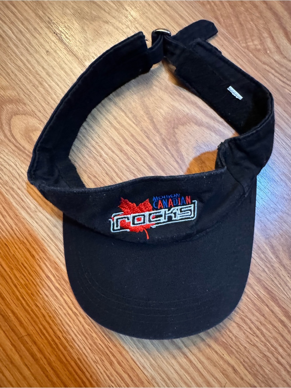 Molson Canadian Rocks Black Visor - Picture 6 of 6